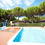 Lejlighed Villaggio Tivoli-2 By Interhome